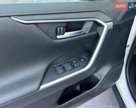 Белый Тойота РАВ 4, объемом двигателя 1.99 л и пробегом 70 тыс. км за 28500 $, фото 16 на Automoto.ua