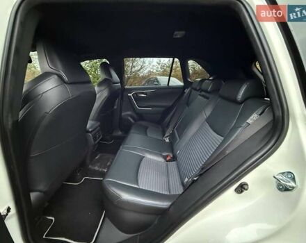 Білий Тойота РАВ 4, об'ємом двигуна 2.49 л та пробігом 128 тис. км за 29900 $, фото 37 на Automoto.ua