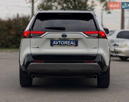Білий Тойота РАВ 4, об'ємом двигуна 2.49 л та пробігом 128 тис. км за 29900 $, фото 22 на Automoto.ua