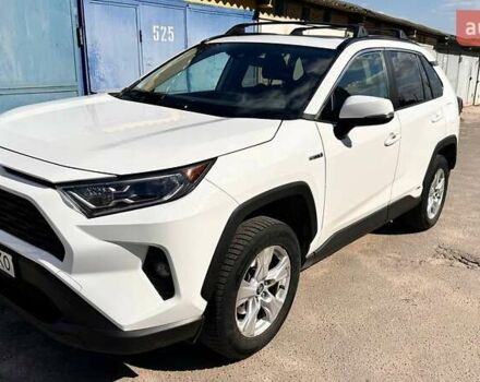 Білий Тойота РАВ 4, об'ємом двигуна 2.5 л та пробігом 121 тис. км за 27000 $, фото 1 на Automoto.ua