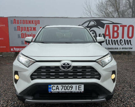 Белый Тойота РАВ 4, объемом двигателя 1.99 л и пробегом 88 тыс. км за 27000 $, фото 1 на Automoto.ua