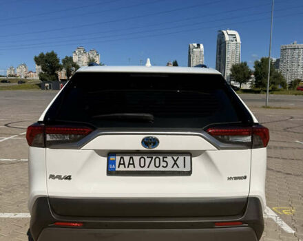 Белый Тойота РАВ 4, объемом двигателя 2.49 л и пробегом 91 тыс. км за 31500 $, фото 3 на Automoto.ua