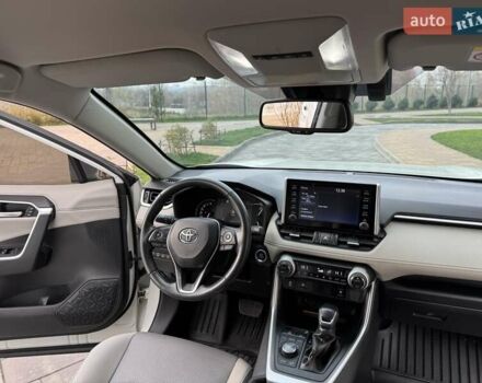 Белый Тойота РАВ 4, объемом двигателя 1.99 л и пробегом 99 тыс. км за 27500 $, фото 27 на Automoto.ua