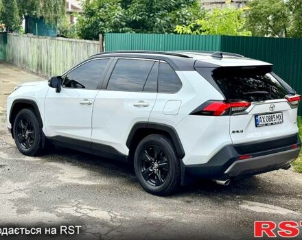Білий Тойота РАВ 4, об'ємом двигуна 2 л та пробігом 92 тис. км за 29700 $, фото 7 на Automoto.ua