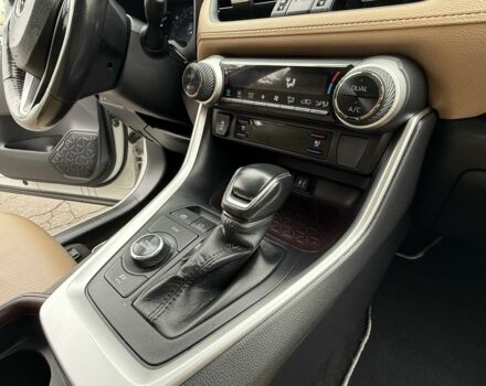 Белый Тойота РАВ 4, объемом двигателя 2.5 л и пробегом 98 тыс. км за 32999 $, фото 14 на Automoto.ua