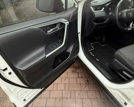 Белый Тойота РАВ 4, объемом двигателя 2.49 л и пробегом 80 тыс. км за 31700 $, фото 25 на Automoto.ua