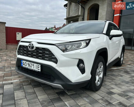 Білий Тойота РАВ 4, об'ємом двигуна 2 л та пробігом 106 тис. км за 27900 $, фото 5 на Automoto.ua