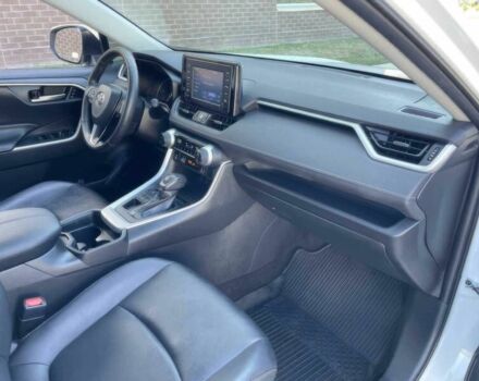 Білий Тойота РАВ 4, об'ємом двигуна 2.5 л та пробігом 36 тис. км за 14000 $, фото 8 на Automoto.ua