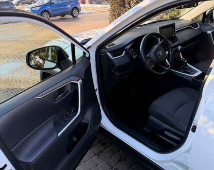 Белый Тойота РАВ 4, объемом двигателя 1.99 л и пробегом 140 тыс. км за 22500 $, фото 10 на Automoto.ua