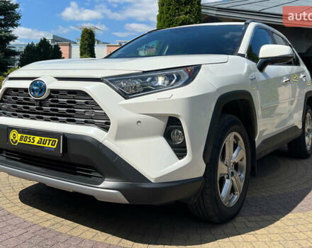 Белый Тойота РАВ 4, объемом двигателя 2.5 л и пробегом 71 тыс. км за 36300 $, фото 2 на Automoto.ua
