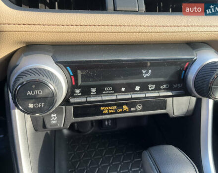 Белый Тойота РАВ 4, объемом двигателя 2.49 л и пробегом 109 тыс. км за 25900 $, фото 35 на Automoto.ua