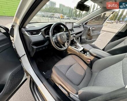 Белый Тойота РАВ 4, объемом двигателя 1.99 л и пробегом 93 тыс. км за 26900 $, фото 28 на Automoto.ua