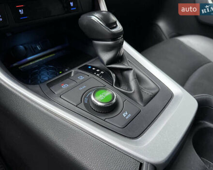 Білий Тойота РАВ 4, об'ємом двигуна 2.49 л та пробігом 106 тис. км за 31500 $, фото 15 на Automoto.ua