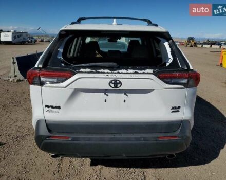 Белый Тойота РАВ 4, объемом двигателя 2.49 л и пробегом 70 тыс. км за 8100 $, фото 5 на Automoto.ua