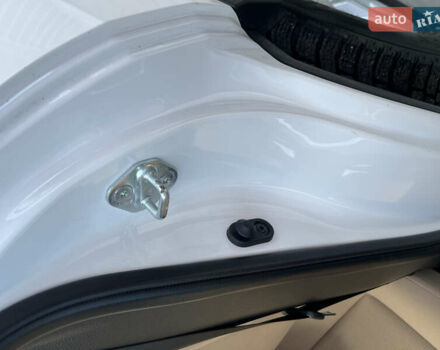 Белый Тойота РАВ 4, объемом двигателя 2.49 л и пробегом 109 тыс. км за 25900 $, фото 28 на Automoto.ua