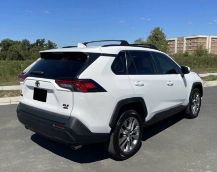 Білий Тойота РАВ 4, об'ємом двигуна 2.5 л та пробігом 36 тис. км за 14000 $, фото 6 на Automoto.ua