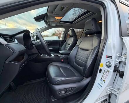 Білий Тойота РАВ 4, об'ємом двигуна 2.5 л та пробігом 48 тис. км за 10500 $, фото 9 на Automoto.ua