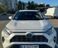 Белый Тойота РАВ 4, объемом двигателя 2.49 л и пробегом 223 тыс. км за 27000 $, фото 1 на Automoto.ua
