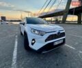 Білий Тойота РАВ 4, об'ємом двигуна 2.49 л та пробігом 130 тис. км за 33999 $, фото 1 на Automoto.ua
