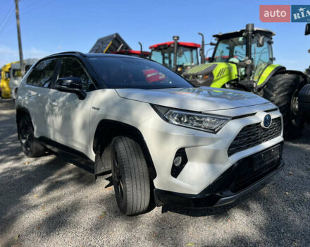 Білий Тойота РАВ 4, об'ємом двигуна 2.49 л та пробігом 109 тис. км за 32900 $, фото 1 на Automoto.ua