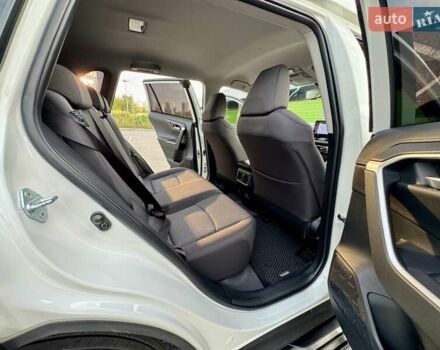 Белый Тойота РАВ 4, объемом двигателя 1.99 л и пробегом 93 тыс. км за 26900 $, фото 38 на Automoto.ua