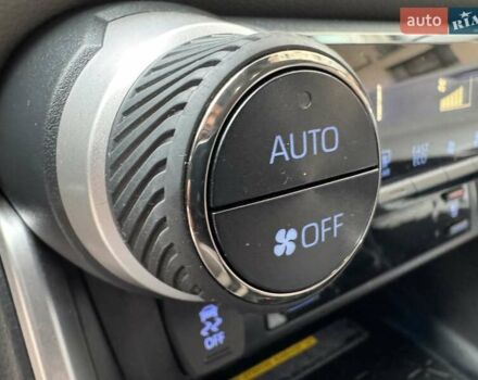 Белый Тойота РАВ 4, объемом двигателя 1.99 л и пробегом 99 тыс. км за 27500 $, фото 39 на Automoto.ua