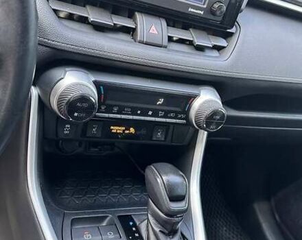 Білий Тойота РАВ 4, об'ємом двигуна 2.5 л та пробігом 121 тис. км за 27000 $, фото 12 на Automoto.ua