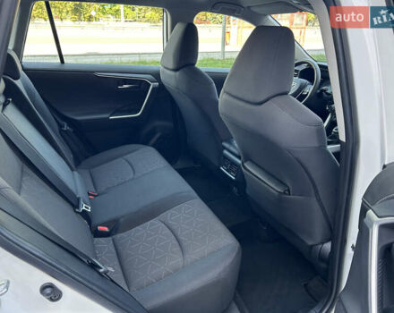 Белый Тойота РАВ 4, объемом двигателя 1.99 л и пробегом 70 тыс. км за 28500 $, фото 21 на Automoto.ua