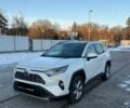 Белый Тойота РАВ 4, объемом двигателя 2.5 л и пробегом 85 тыс. км за 15900 $, фото 1 на Automoto.ua