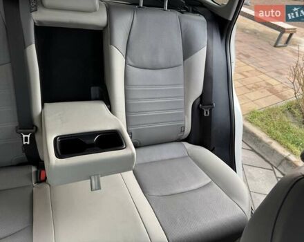 Белый Тойота РАВ 4, объемом двигателя 1.99 л и пробегом 99 тыс. км за 27500 $, фото 51 на Automoto.ua