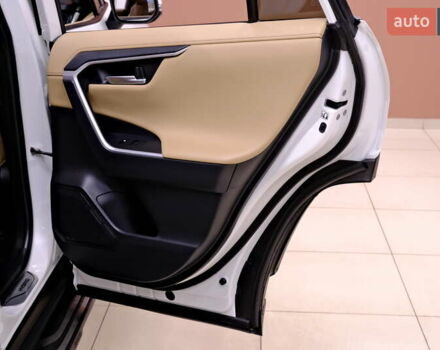 Білий Тойота РАВ 4, об'ємом двигуна 2.5 л та пробігом 98 тис. км за 32900 $, фото 41 на Automoto.ua