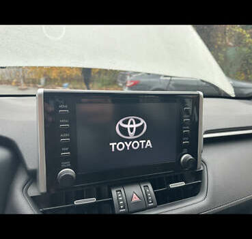 Белый Тойота РАВ 4, объемом двигателя 2 л и пробегом 215 тыс. км за 21000 $, фото 19 на Automoto.ua