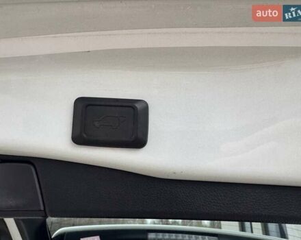 Белый Тойота РАВ 4, объемом двигателя 1.99 л и пробегом 99 тыс. км за 27500 $, фото 16 на Automoto.ua