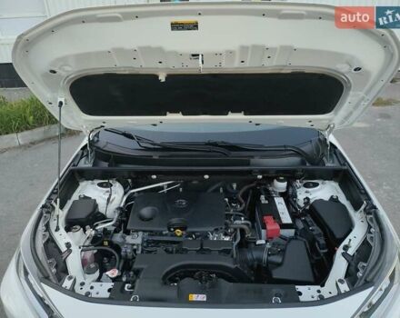 Белый Тойота РАВ 4, объемом двигателя 2 л и пробегом 75 тыс. км за 23350 $, фото 24 на Automoto.ua