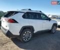 Белый Тойота РАВ 4, объемом двигателя 2.49 л и пробегом 70 тыс. км за 8100 $, фото 2 на Automoto.ua