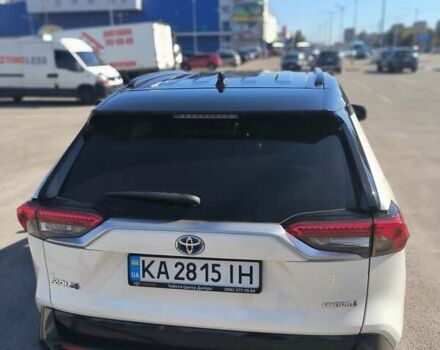 Белый Тойота РАВ 4, объемом двигателя 2.49 л и пробегом 92 тыс. км за 32000 $, фото 1 на Automoto.ua