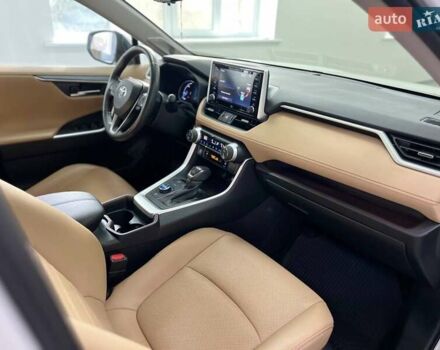 Білий Тойота РАВ 4, об'ємом двигуна 2.49 л та пробігом 85 тис. км за 31000 $, фото 15 на Automoto.ua