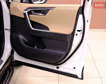 Білий Тойота РАВ 4, об'ємом двигуна 2.5 л та пробігом 98 тис. км за 32900 $, фото 45 на Automoto.ua