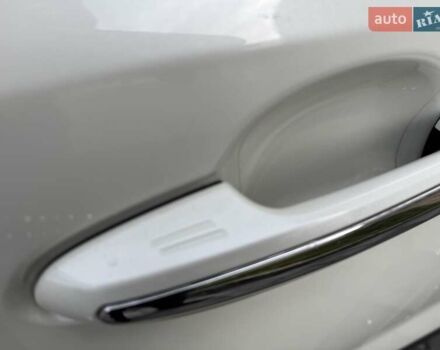 Белый Тойота РАВ 4, объемом двигателя 1.99 л и пробегом 99 тыс. км за 27500 $, фото 9 на Automoto.ua