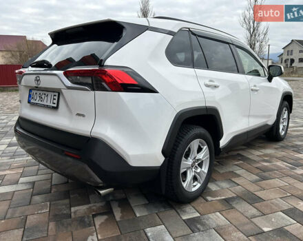 Білий Тойота РАВ 4, об'ємом двигуна 2 л та пробігом 106 тис. км за 27900 $, фото 18 на Automoto.ua