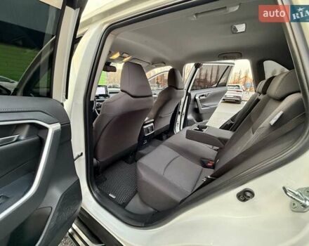 Білий Тойота РАВ 4, об'ємом двигуна 1.99 л та пробігом 93 тис. км за 25900 $, фото 34 на Automoto.ua