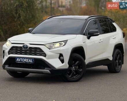 Білий Тойота РАВ 4, об'ємом двигуна 2.49 л та пробігом 128 тис. км за 29900 $, фото 1 на Automoto.ua