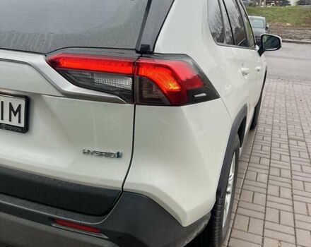 Белый Тойота РАВ 4, объемом двигателя 2.49 л и пробегом 130 тыс. км за 27400 $, фото 2 на Automoto.ua