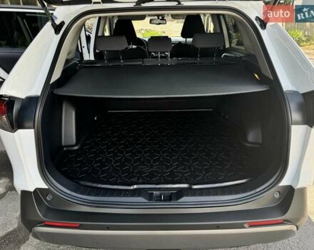 Белый Тойота РАВ 4, объемом двигателя 2 л и пробегом 138 тыс. км за 24600 $, фото 17 на Automoto.ua