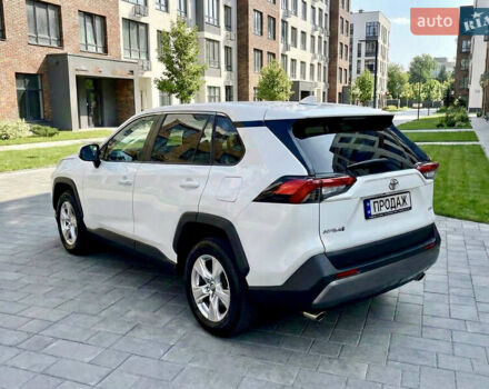 Белый Тойота РАВ 4, объемом двигателя 1.99 л и пробегом 138 тыс. км за 21200 $, фото 1 на Automoto.ua