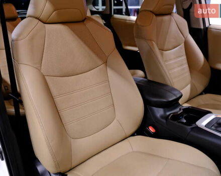 Білий Тойота РАВ 4, об'ємом двигуна 2.5 л та пробігом 98 тис. км за 32900 $, фото 48 на Automoto.ua