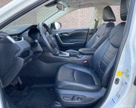 Білий Тойота РАВ 4, об'ємом двигуна 2.5 л та пробігом 36 тис. км за 14000 $, фото 12 на Automoto.ua