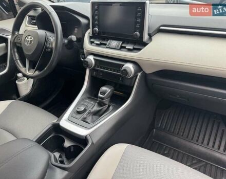 Білий Тойота РАВ 4, об'ємом двигуна 1.99 л та пробігом 99 тис. км за 28000 $, фото 18 на Automoto.ua