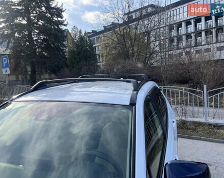 Белый Тойота РАВ 4, объемом двигателя 2.49 л и пробегом 109 тыс. км за 25900 $, фото 43 на Automoto.ua