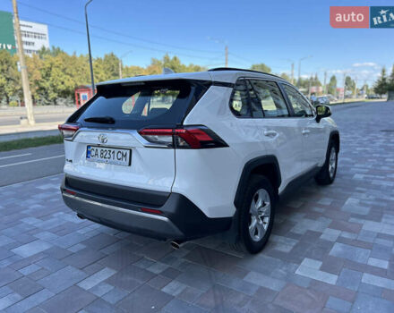 Белый Тойота РАВ 4, объемом двигателя 1.99 л и пробегом 70 тыс. км за 28500 $, фото 6 на Automoto.ua
